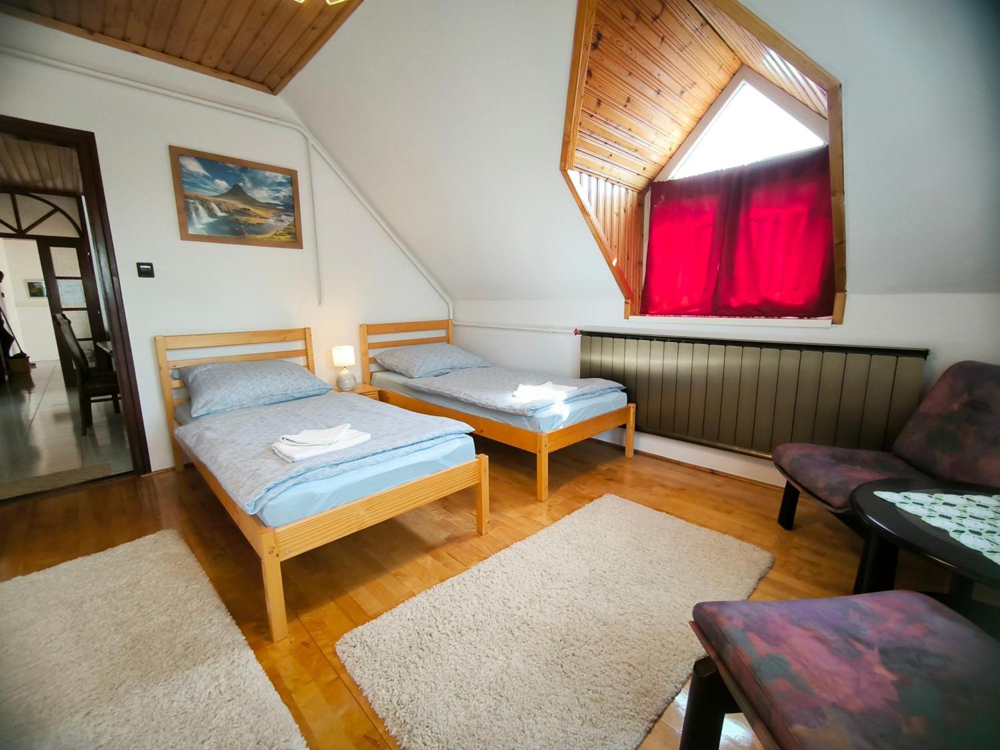 Oleander Vendeghaz Hotel Tihany Bagian luar foto