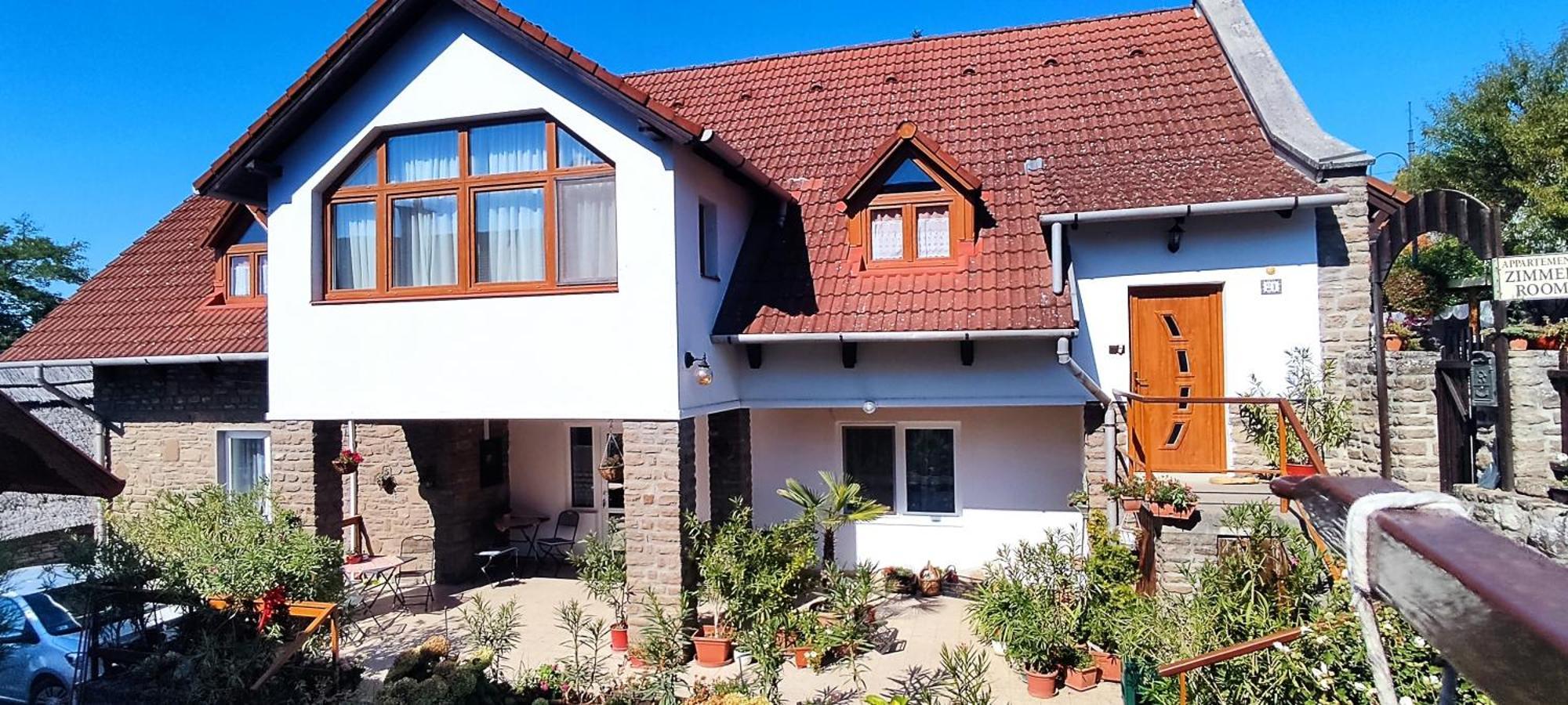 Oleander Vendeghaz Hotel Tihany Bagian luar foto
